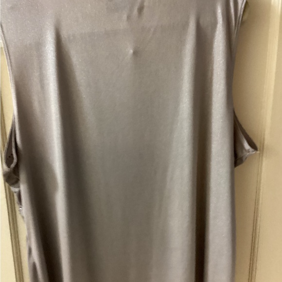 Women’s Grey Beaded Sleeveless Top- Size 2X- Dressbarn Collection-NWT - Picture 4 of 6